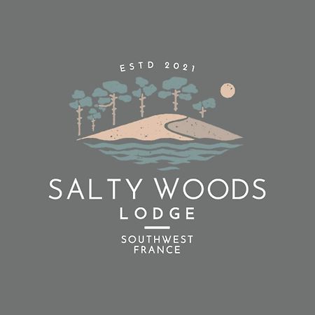 Salty Woods Lodge, Chambre D'Hotes 뷰부코레방 외부 사진