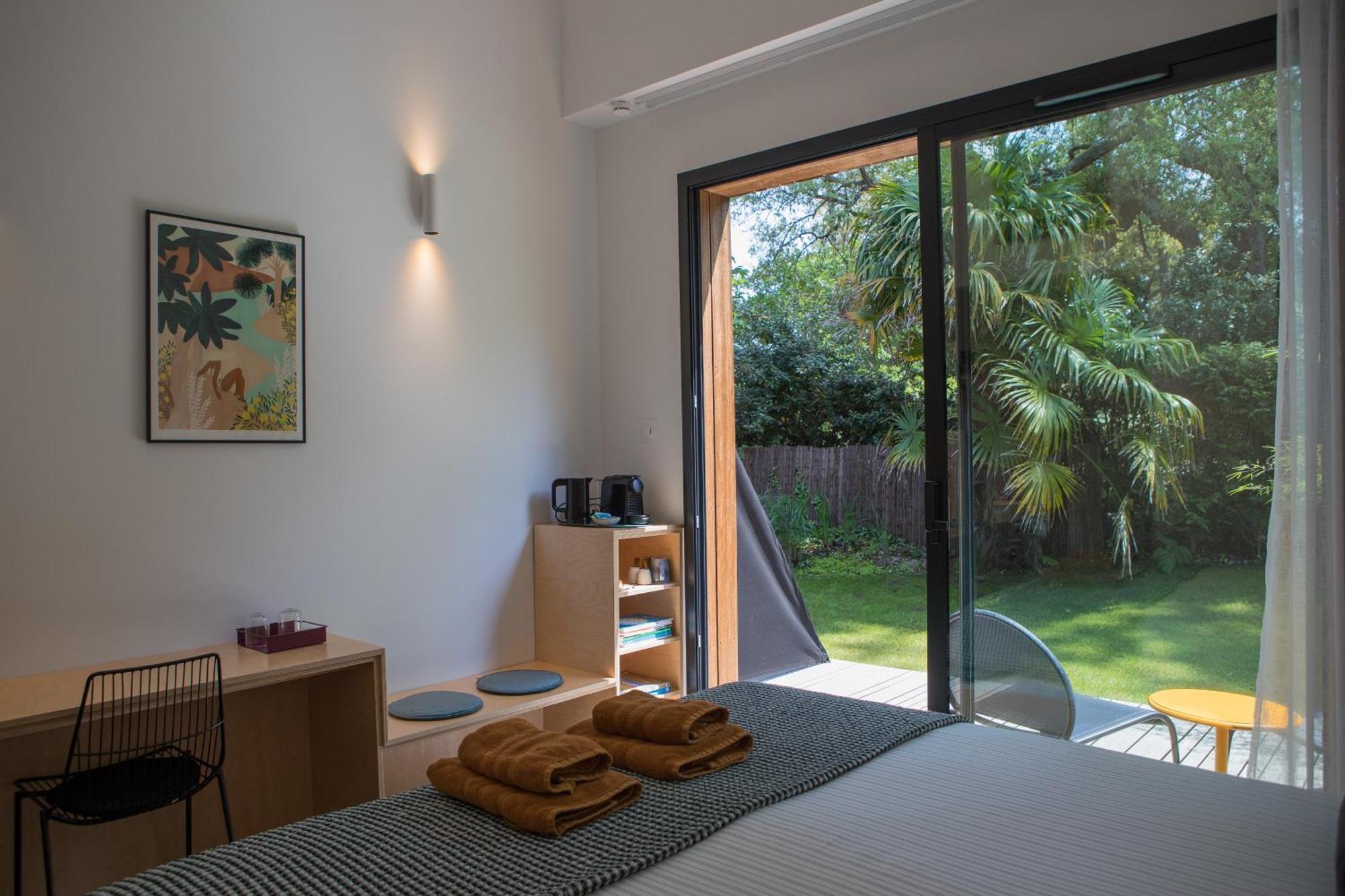 Salty Woods Lodge, Chambre D'Hotes 뷰부코레방 외부 사진