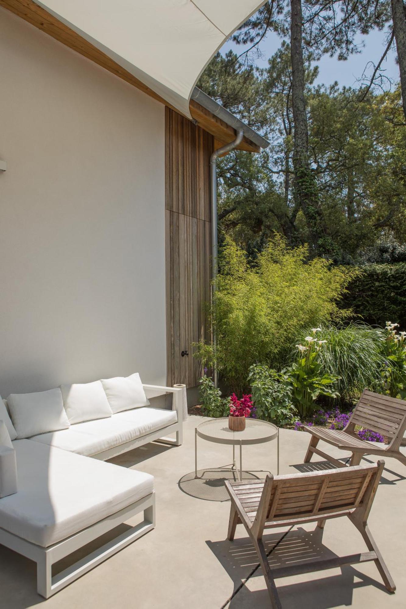 Salty Woods Lodge, Chambre D'Hotes 뷰부코레방 외부 사진